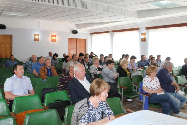 Светлана Иванова провела совещание с главами городского и сельских поселений Ленинского района