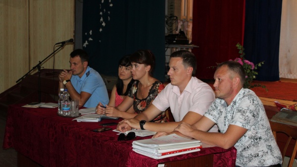 Екатерина Юровских провела выездное совещание и прием граждан в Глазовском сельском поселении