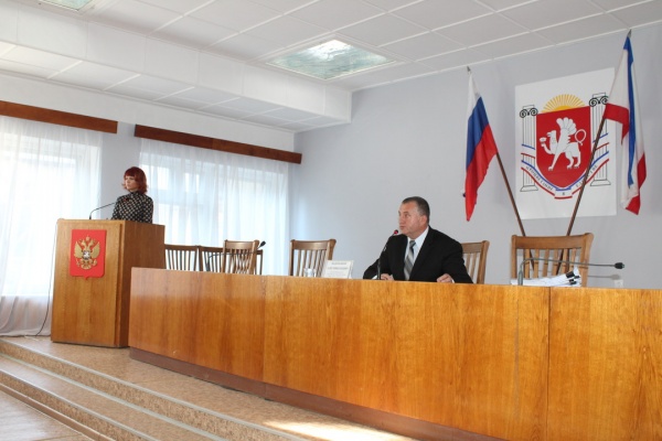 Состоялась очередная 5 сессия Ленинского районного совета 2 созыва