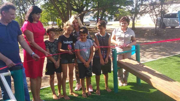 На территории Ленинского района продолжается реализация проекта «Спорт - норма жизни»