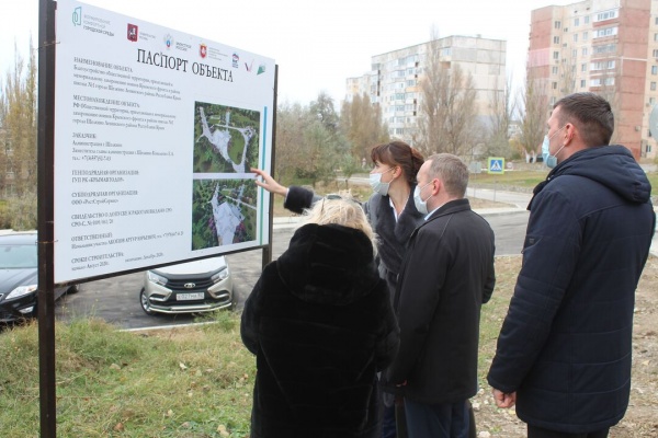 Депутат Государственной Думы Российской Федерации Константин Бахарев побывал в Ленинском районе