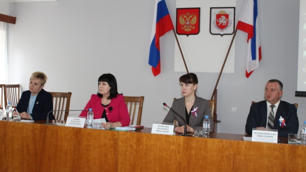 В Ленинском районе прошло заседание выездного педагогического совета