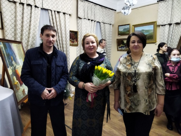 ​Открытие выставки «Пишу. Творю. Живу»