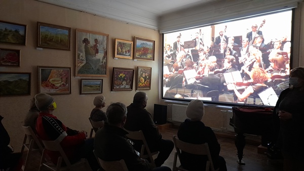 ​Видеотрансляция фестиваля искусств «Русская зима»