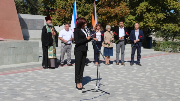 В пгт Ленино состоялся торжественный митинг, посвященный 210-летию Бородинской битвы в Отечественной войне 1812 года