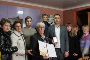 В Ленинском районе поздравили ветеранов-блокадников