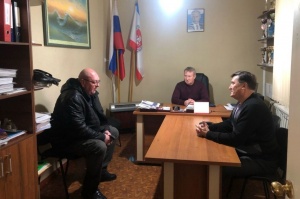 Заместитель главы администрации Ленинского района Алексей Цюпило встретился с жителями села Останино