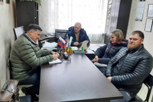 Заместитель главы администрации Ленинского района Алексей Цюпило посетил село Новониколаевка
