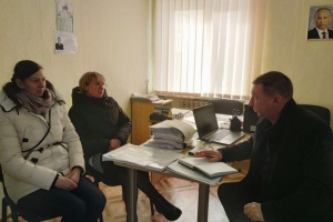 Заместитель главы администрации Валерий Макрушин посетил село Марьевку