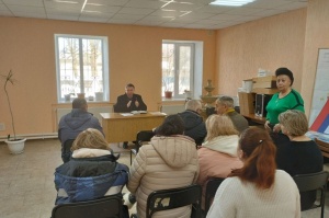 Заместитель главы администрации Валерий Макрушин посетил Белинское сельское поселение