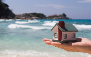 В поисках «домика у моря»: как реализовать крымскую мечту и не прогореть