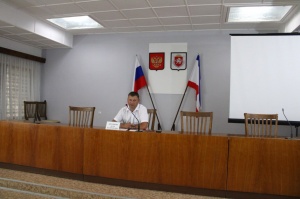 Игорь Крутьков провел еженедельное аппаратное совещание