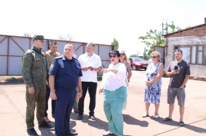 Игорь Крутьков совместно с представителями Следственного отдела по Ленинскому району посетил ООО «БОСПОРЭКОСЕРВИС» в городе Щелкино