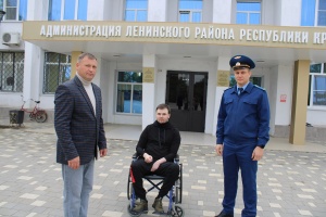 Ещё одному жителю Ленинского района вручили ключи от квартиры