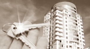 Перерегистрацию граждан, состоящих на квартирном учете в пгт Ленино