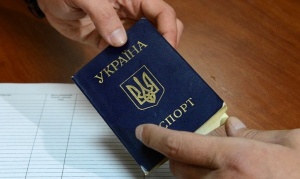 Итоги совещания с главами местных поселений: сдать украинские паспорта и  др.