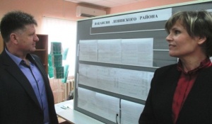 Глава администрации Ленинского района посетил «Центр занятости населения»