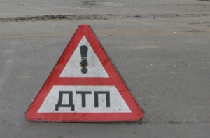 В Ленинском районе Крыма в ходе столкновения двух автомобилей пострадали пять человек.