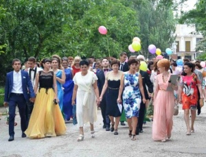 Чествование выпускников 2015 года в Ленинском районе