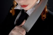 В крымской школе ученица устроила поножовщину за унижение