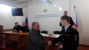 В Ленинской полиции поздравили пенсионеров с Днем ветеранов ОВД и ВВ МВД России