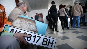 Срок перерегистрации украинских автономеров для крымчан продлевать не будут