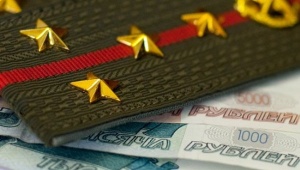 В Крыму принят закон, позволяющий выплатить военнослужащим пенсии за 2014 год