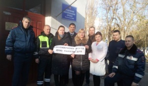 В Ленинском районе сотрудники Госавтоинспекции приняли участие в акции «Сдай кровь-  спаси  жизнь»