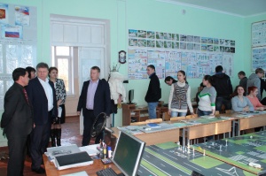 В ГБПОУ РК «Ленинский техникум сферы обслуживания и транспорта» состоялось заседание круглого стола на тему: «Трудоустройство молодых специалистов»