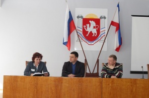 Рустем Решетов провел совещание по вопросам развития футбола в Ленинском районе