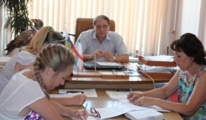 Олег Попов провел заседание антинаркотической комиссии Ленинского района
