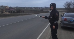 Дорожные полицейские Ленинского района проверили соблюдение водителями правил обгона