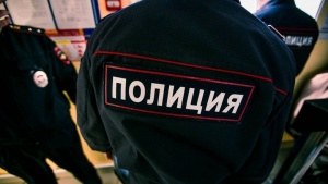 Полицейские Ленинского района обращают внимание граждан на необходимость быть бдительными и не попадаться на уловки мошенников