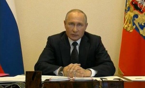Владимир Путин объявил о продлении карантина
