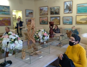 ​«Выставка скульптур резчика по дереву  Сергея Щетинина»