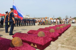 В Ленинском районе, начиная с 2005 года успешно реализуется районная программа «Найти солдата»