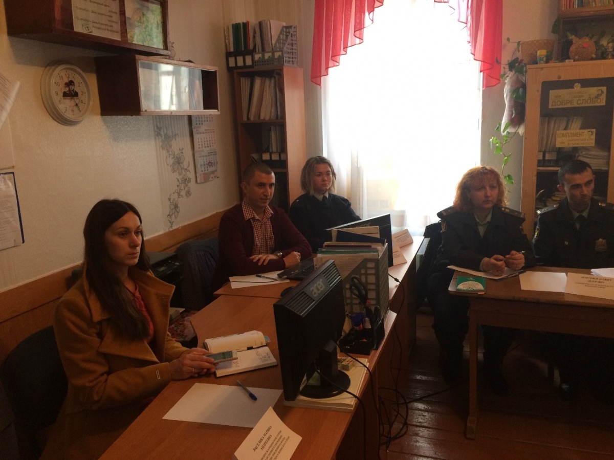 Ленинские полицейские приняли участие в проведении мероприятий в рамках Дня правовой помощи детям