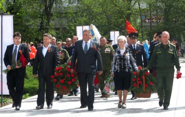 9 Мая в пгт Ленино