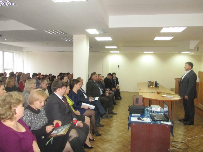 Александр Мачусский и Алексей Новиков поздравили сотрудников налоговой службы с профессиональным праздником