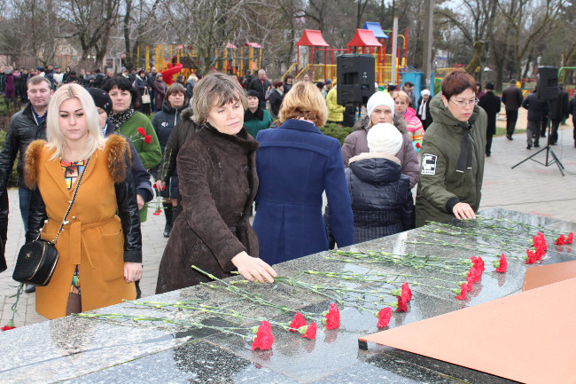 В Ленинском районе проведены мероприятия, посвященные Дню Героев Отечества