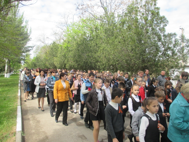 В Ленинском районе состоялся митинг-реквием «Прими, солдат, поклон земной»