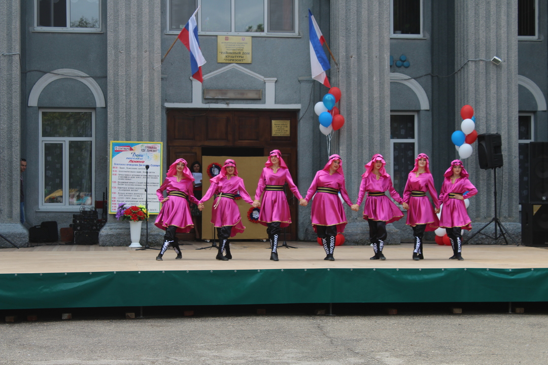 Посёлок Ленино отметил 119-ю годовщину со Дня основания