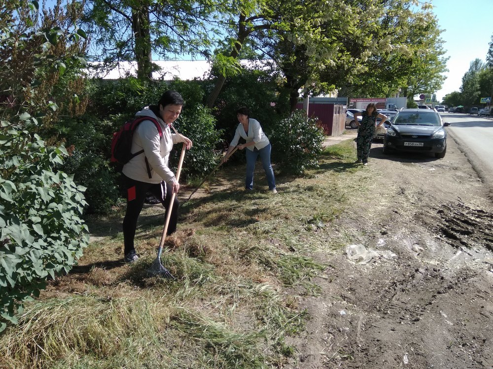 На территории Ленинского района прошел Всекрымский экологический субботник, ставший уже ежегодной традицией