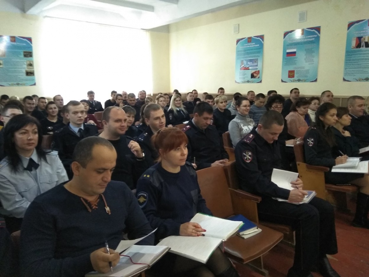 Сотрудники ОМВД России по Ленинскому району в рамках служебной подготовки повышают свой профессиональный уровень