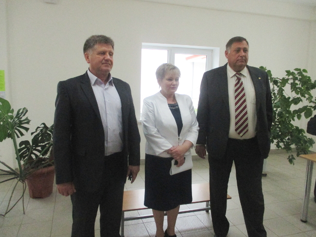 В Ленинском районе выпускники 11-х классов сдают государственную итоговую аттестацию