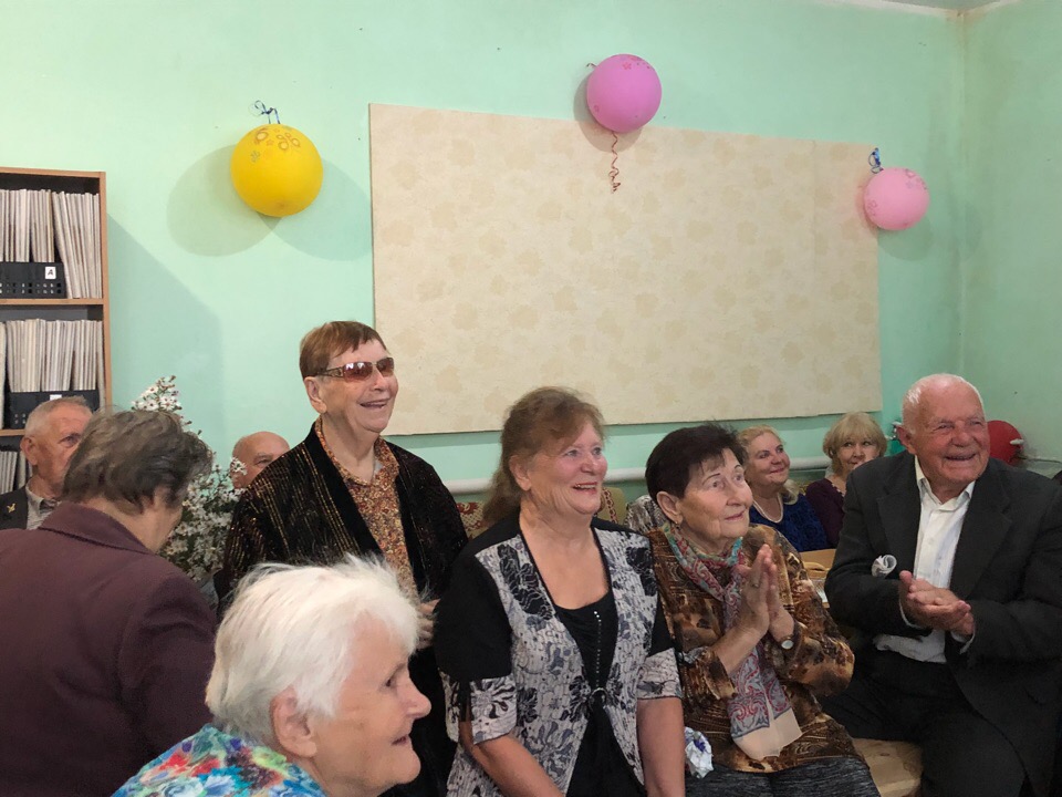 В Ленинском районе полицейские и члены Общественного совета посетили  подопечных