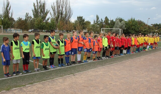 В Ленинском районе прошел турнир по мини-футболу, посвященный Памяти Гвардии подполковника Евтюхина М.Н.