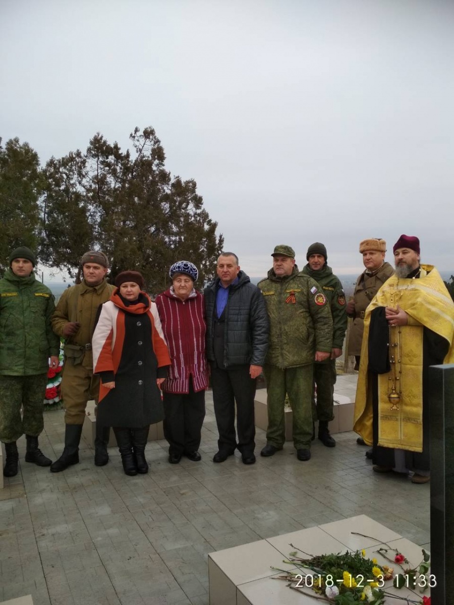 Ленинском районе состоялось открытие мемориального комплекса пяти неизвестным солдатам Крымского фронта