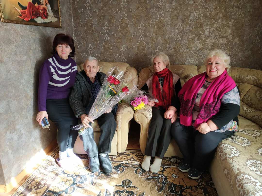 Руководство района поздравили ветеранов ВОВ Ленинского района с Днем рождения