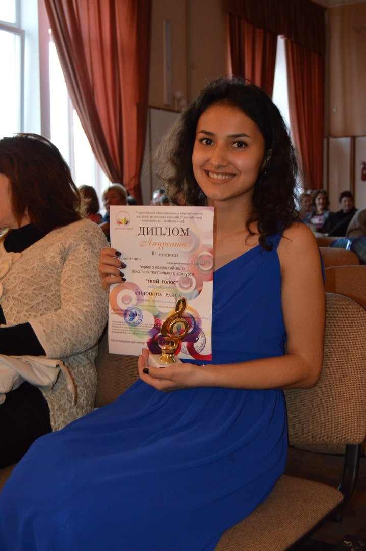 представители творческих коллективов Мысовского сельского Дома культуры – Раиса Филонова и театр миниатюр «Тет-а-Тет»